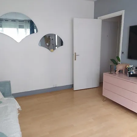 Pres Des Champs Elysees Appartement Parijs